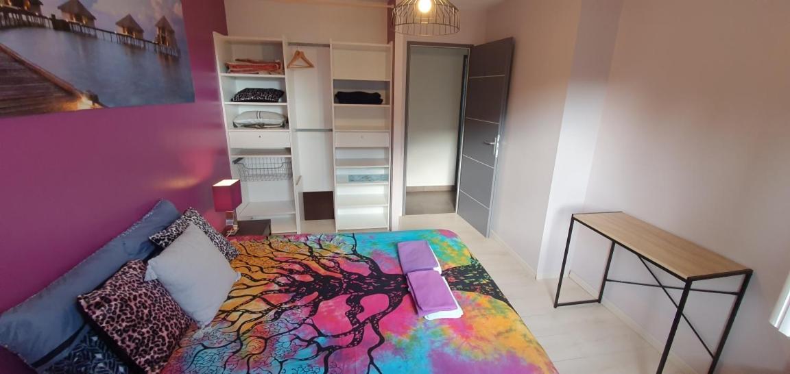 Loue 2 chambres privees dans maison avec piscine Montfaucon  Extérieur photo